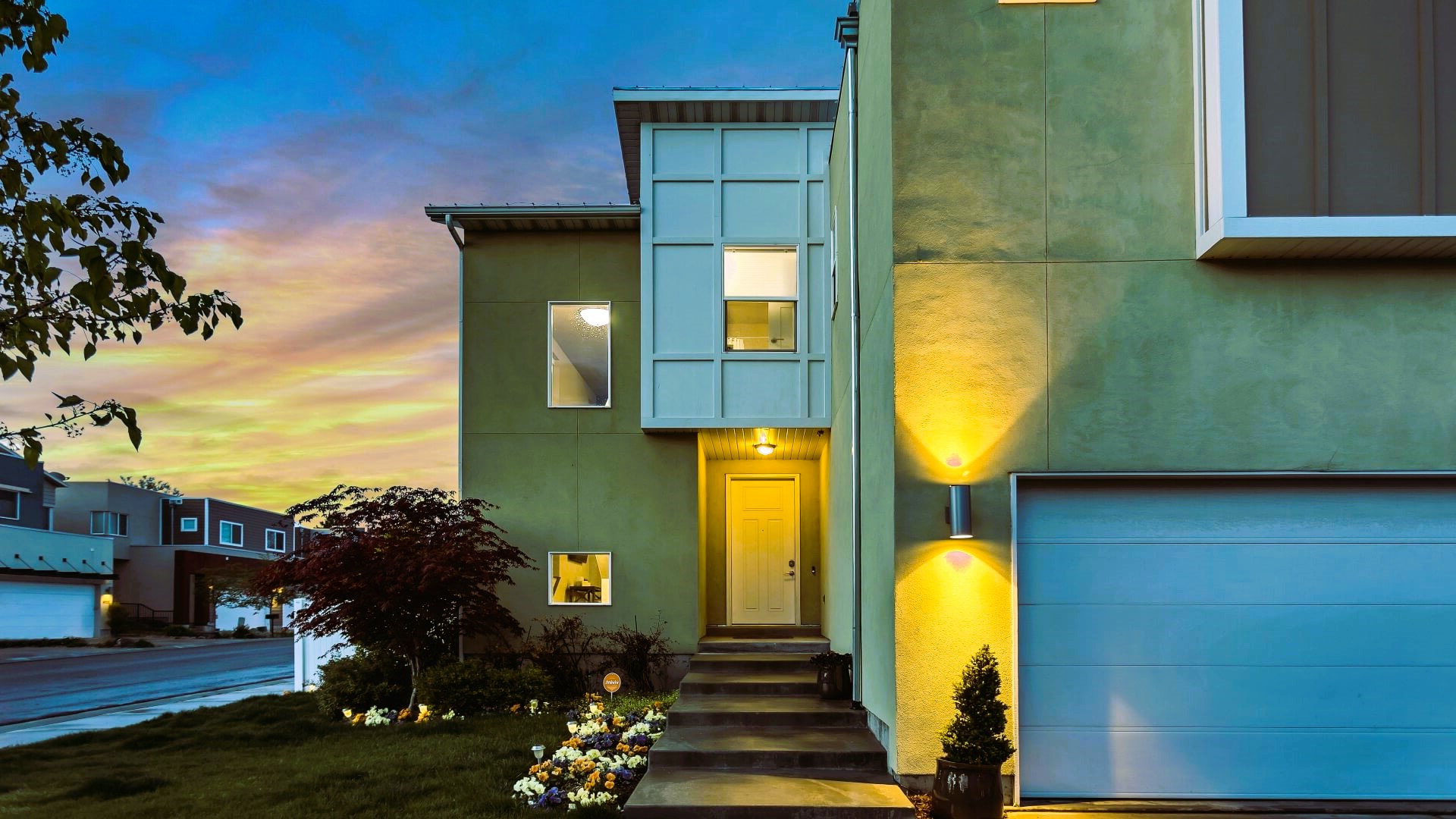An example of a house with reliable windows